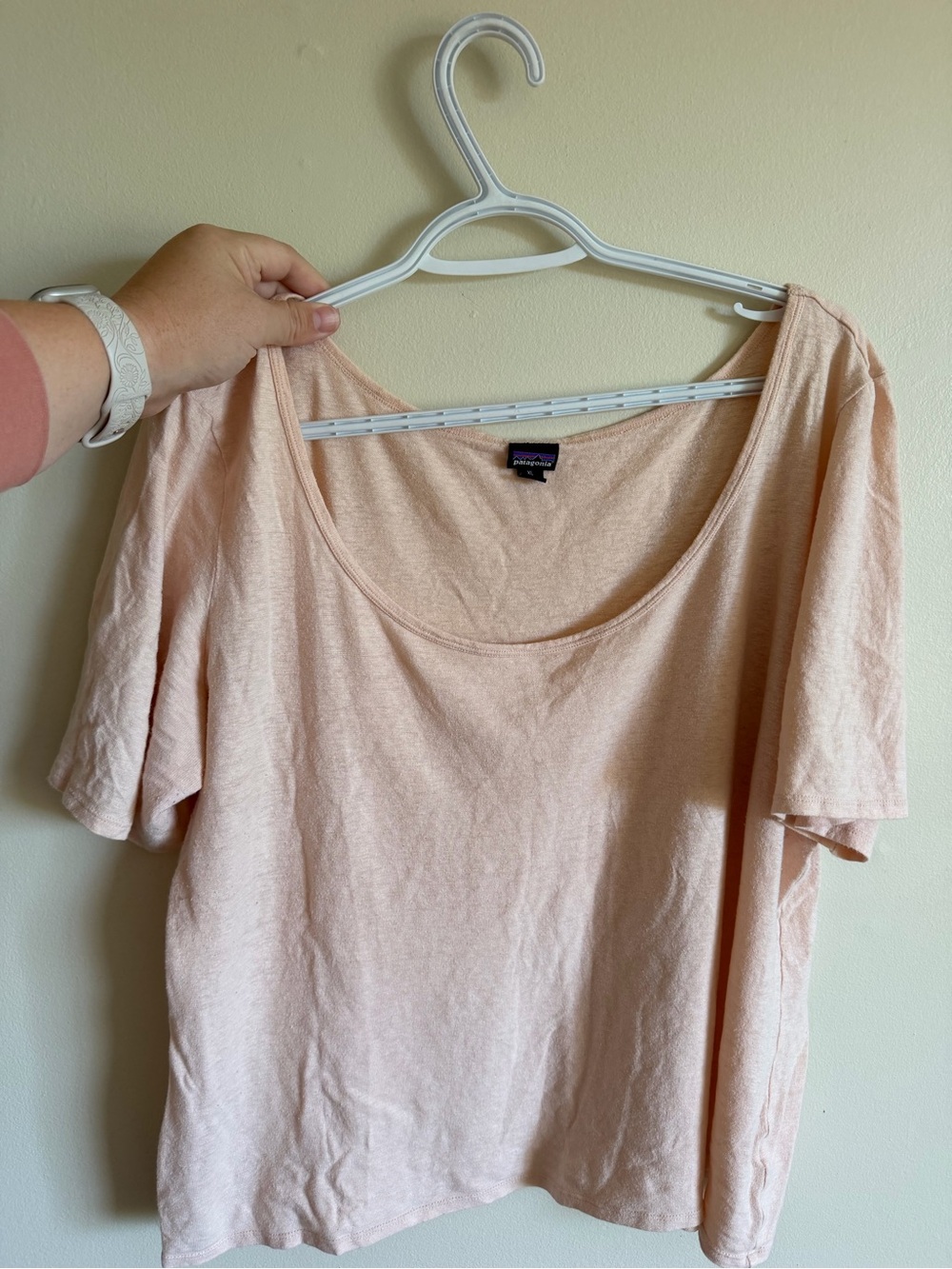 Patagonia Women's Light Rose Pink Scoop Neck Short Sleeve Tee